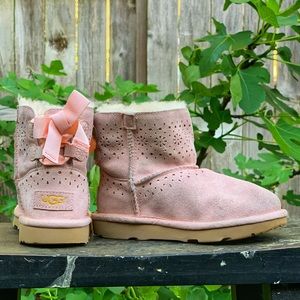 Girl’s Dusty Pink Perforated UGG Boots